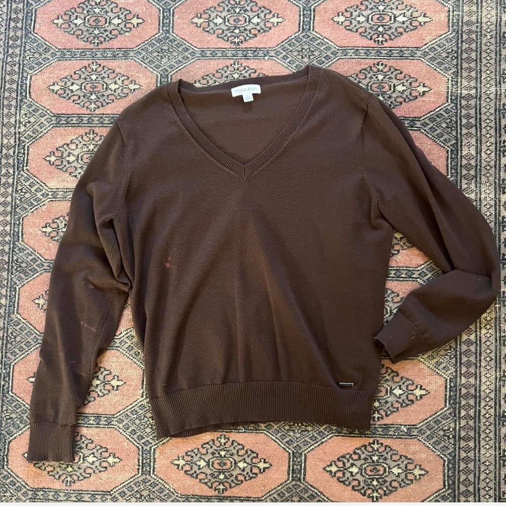 Vintage Calvin Klein vneck sweater